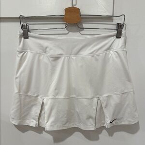 Nike Women’s White Tennis Skirt
